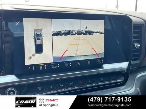 Used 2024 Chevrolet Silverado 2500 High Country w/ High Country Premium Package AWD/4WD image 17