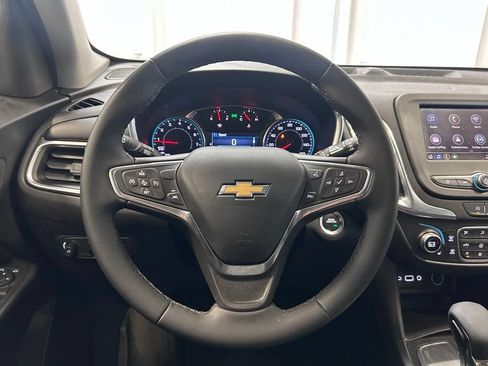 Used 2024 Chevrolet Equinox LT w/ LPO, Floor Liner Package FWD image 11