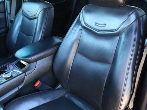 Certified 2021 Cadillac XT5 Premium Luxury image 18