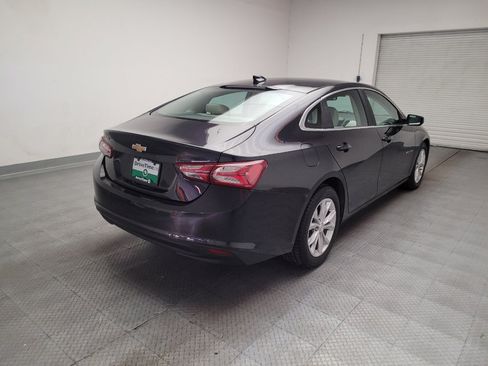 Used 2022 Chevrolet Malibu LT w/ Leather Package FWD image 9