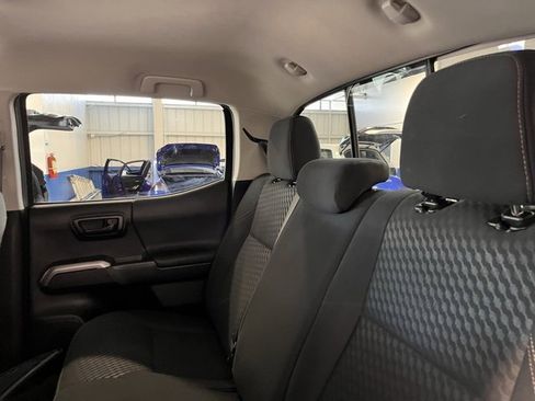 Used 2023 Toyota Tacoma Trail Edition image 17