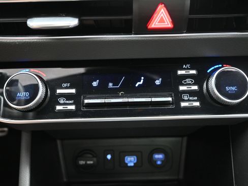 Used 2022 Hyundai Sonata SEL Plus FWD image 16