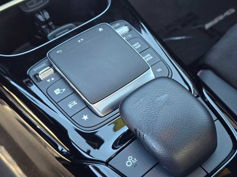 Used 2023 Mercedes-Benz CLA 35 AMG 4MATIC image 35