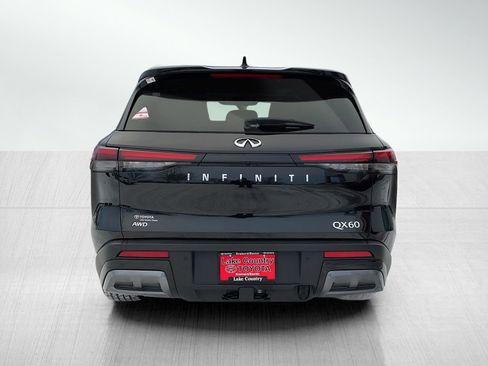 Used 2024 INFINITI QX60 Sensory image 4
