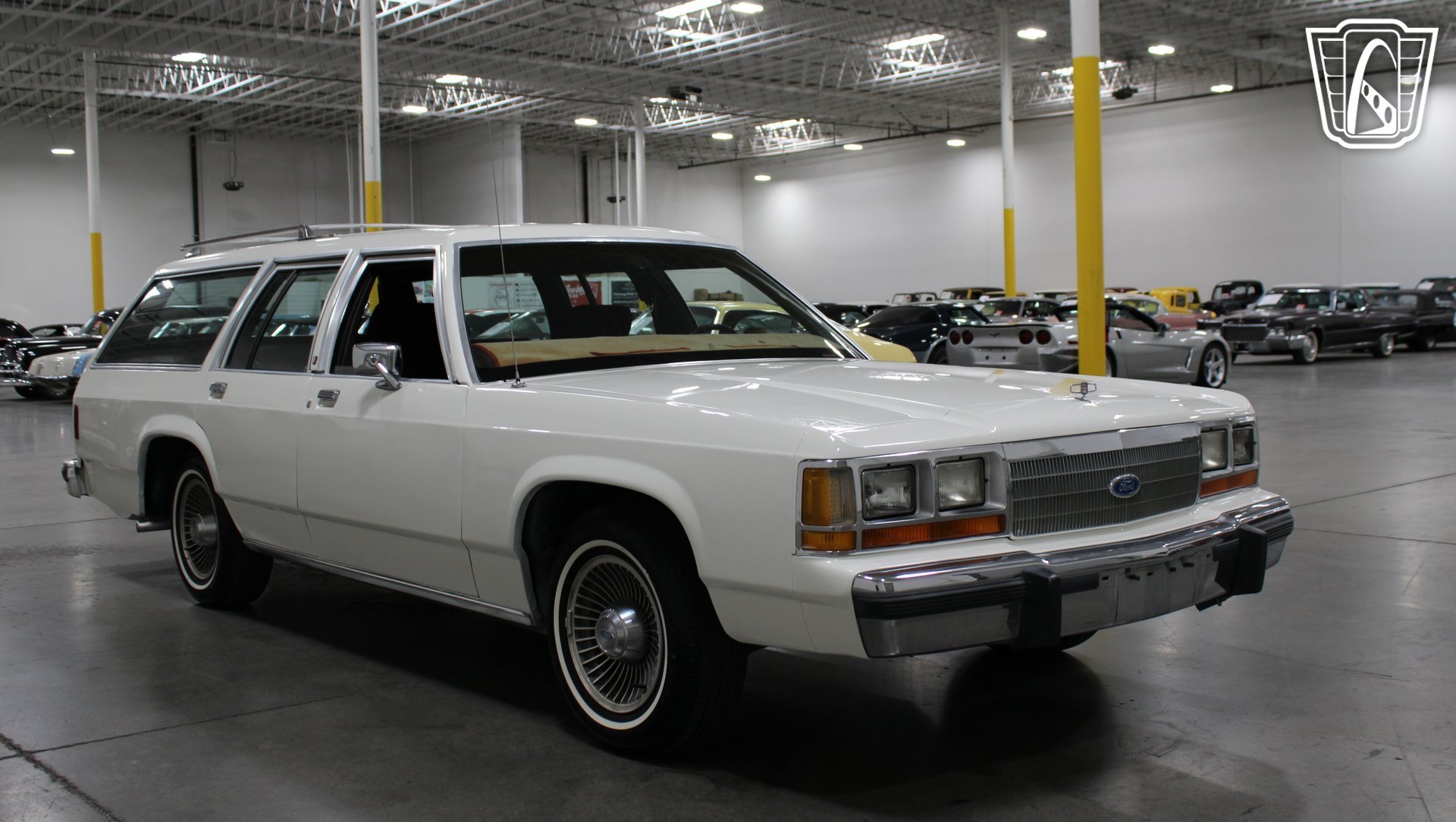 Used 1988 Ford LTD Country Squire RWD image 17