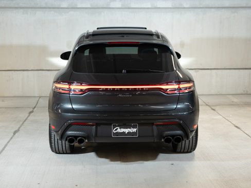 Certified 2026 Porsche Macan AWD/4WD image 10