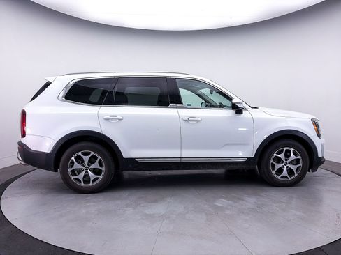 Used 2020 Kia Telluride EX FWD image 38