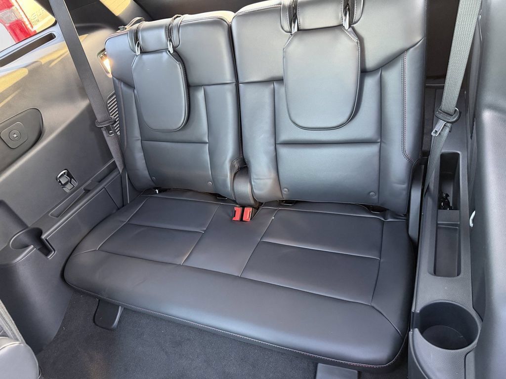Used 2026 Ford Explorer ST w/ Sun And Sound Package AWD/4WD image 22