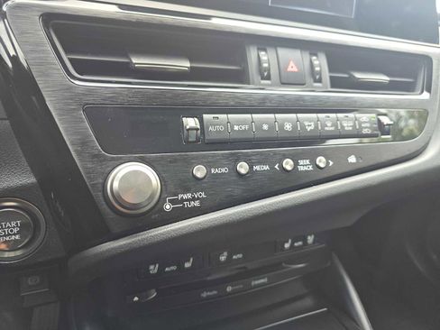 Used 2022 Lexus ES 250 w/ Premium Package image 29