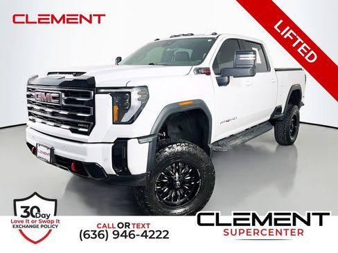 Used 2026 GMC Sierra 2500 AT4 AWD/4WD image 1
