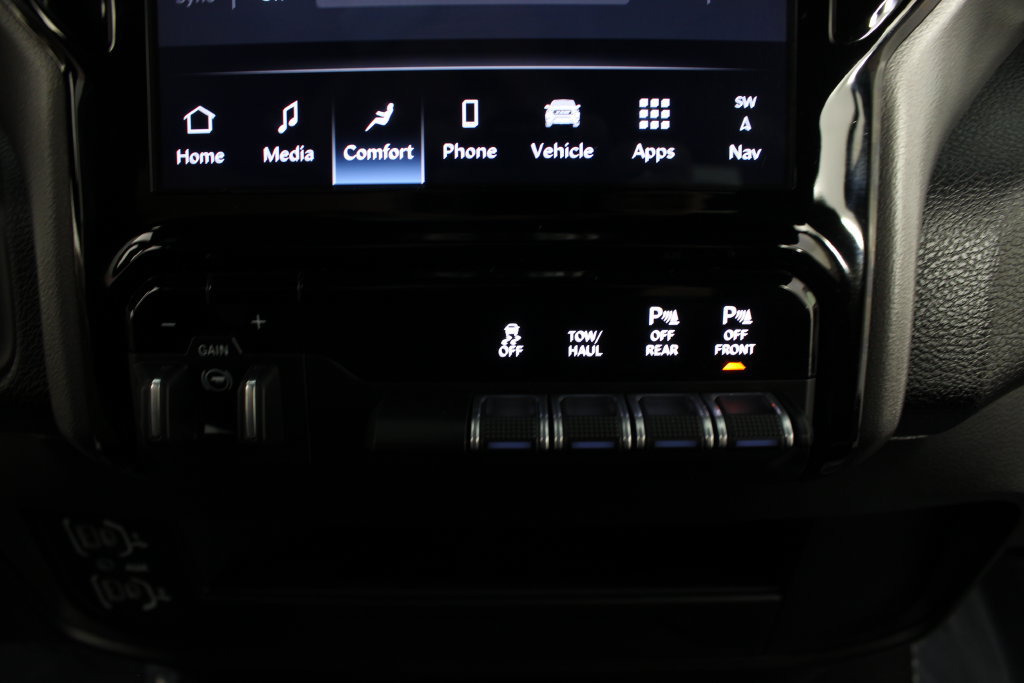 Used 2026 RAM 2500 Big Horn AWD/4WD image 7