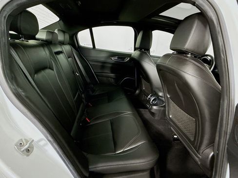 Used 2022 Alfa Romeo Giulia Ti image 30