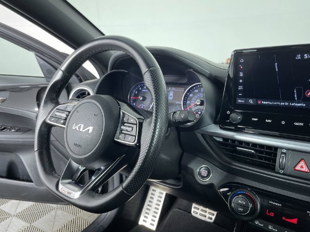 Used 2023 Kia Forte GT-Line w/ GT-Line Technology Package FWD image 29