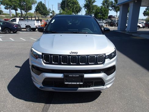 New 2025 Jeep Compass Limited w/ High Altitude Package image 3