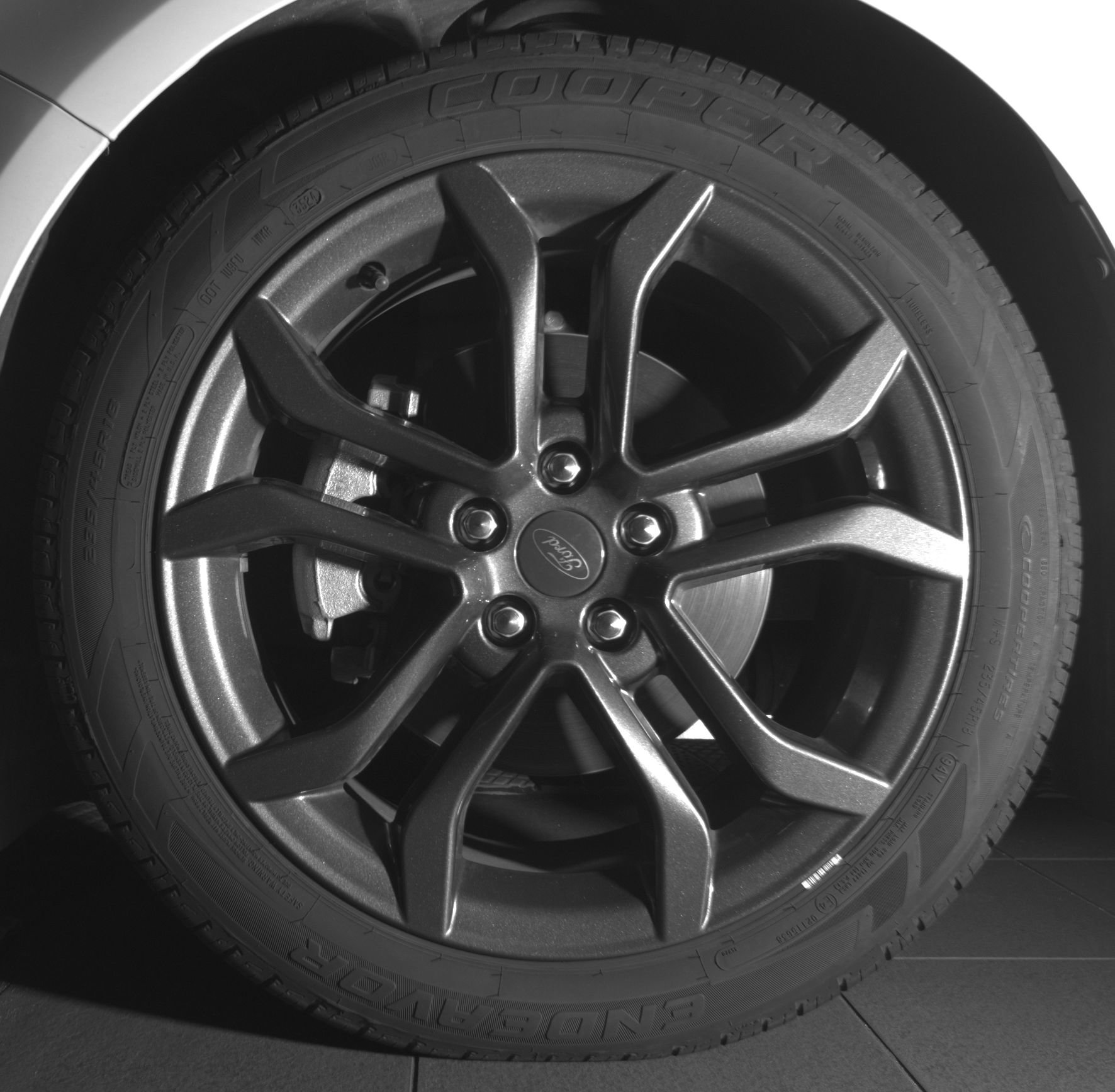 Used 2018 Ford Fusion SE w/ Equipment Group 201A FWD image 10