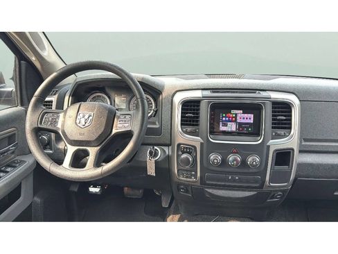 Used 2017 RAM 1500 Classic SLT AWD/4WD image 13