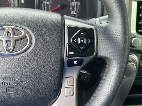 Used 2024 Toyota 4Runner SR5 AWD/4WD image 18