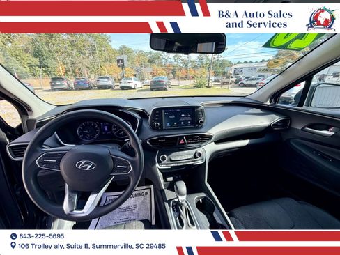 Used 2020 Hyundai Santa Fe SE w/ Cargo Package image 7