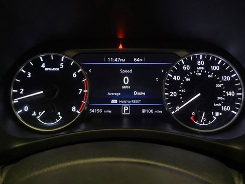 Used 2022 Nissan Sentra SR w/ Lighting Package FWD image 23