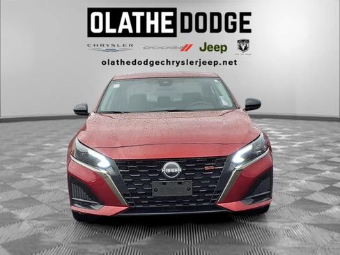 Used 2024 Nissan Altima 2.5 SR image 31