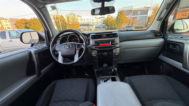Used 2011 Toyota 4Runner Trail AWD/4WD image 22