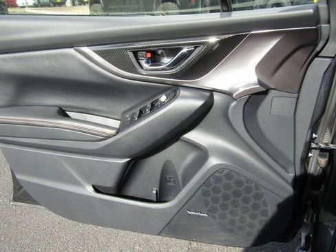 Used 2018 Subaru Crosstrek 2.0i Limited w/ Popular Package #2 image 24