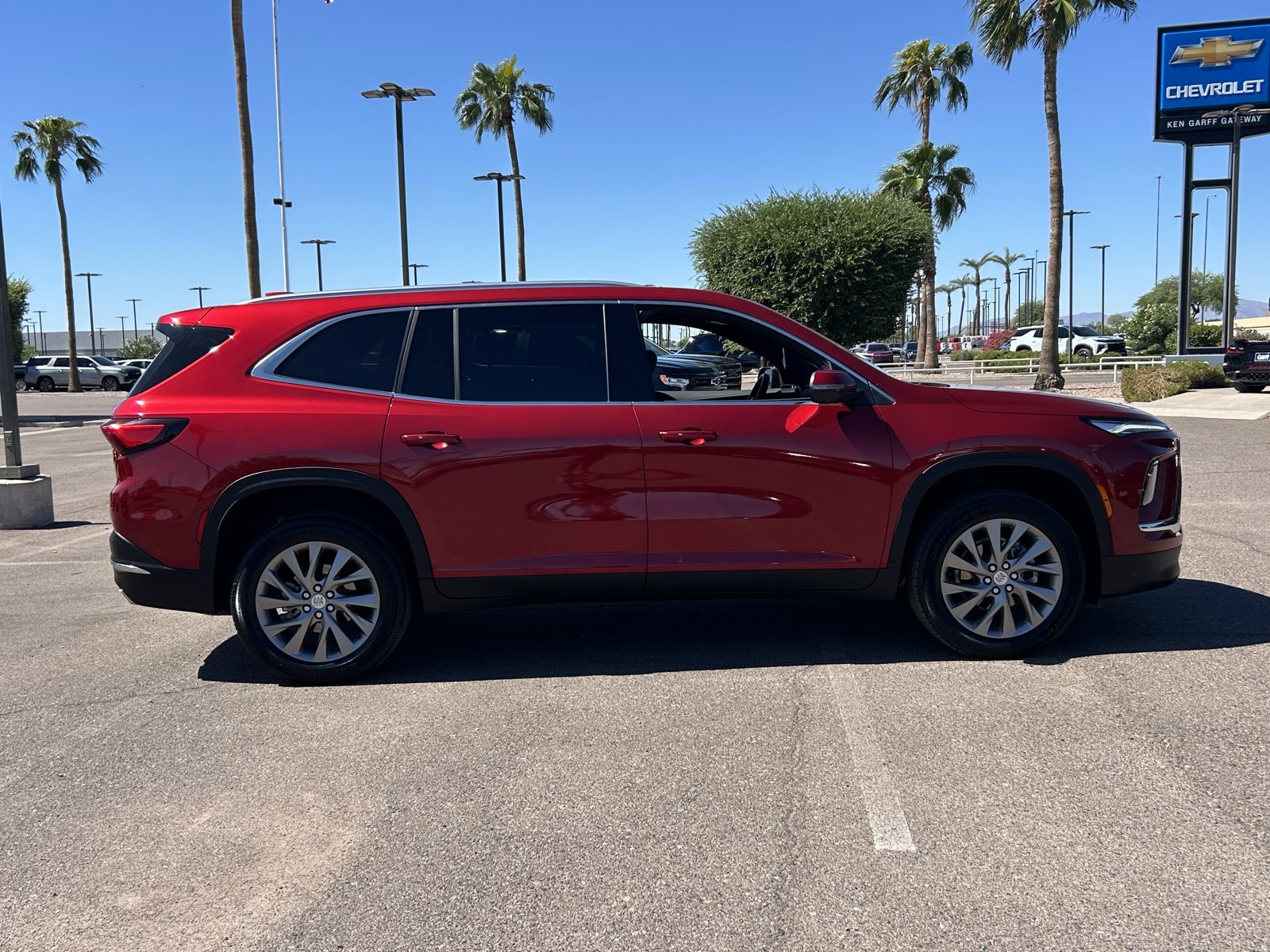 Used 2026 Buick Enclave Preferred FWD image 6
