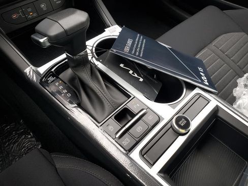 New 2026 Kia K5 LXS FWD image 11