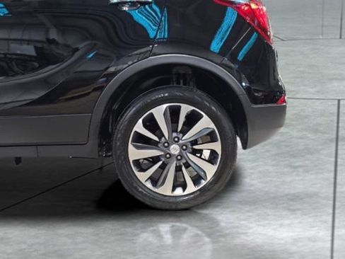 Used 2022 Buick Encore Preferred w/ Safety Package image 6