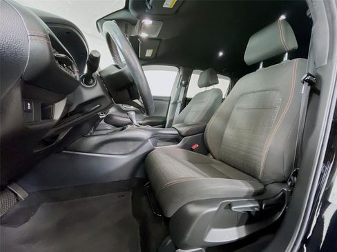 Used 2023 Honda HR-V Sport image 26