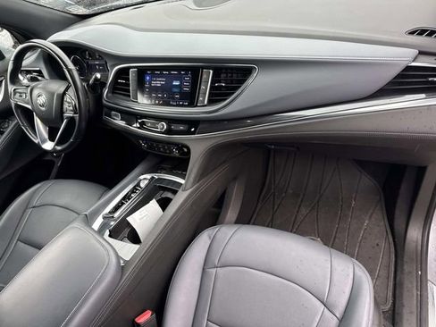 Used 2024 Buick Enclave Essence w/ Experience Buick Package FWD image 17