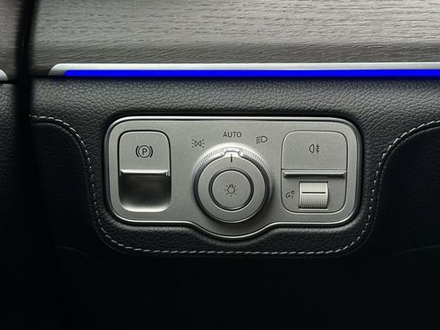 Used 2024 Mercedes-Benz GLE 53 AMG 4MATIC Coupe image 31