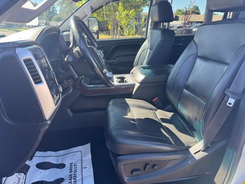 Used 2016 GMC Sierra 3500 SLT AWD/4WD image 9