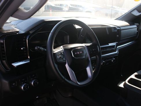 Used 2023 GMC Sierra 1500 Elevation AWD/4WD image 17