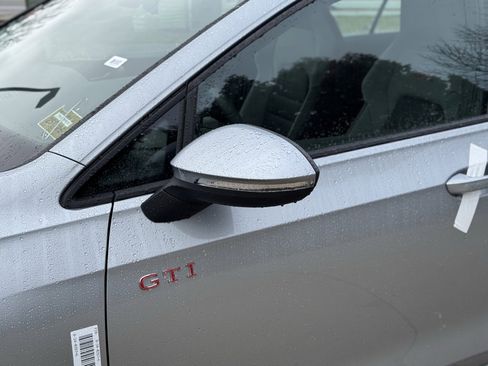 New 2026 Volkswagen GTI SE image 18