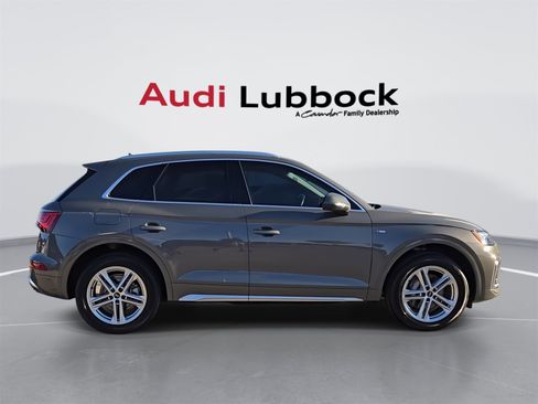 Certified 2023 Audi Q5 e Premium Plus w/ Premium Plus Package image 9