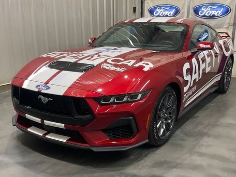 Used 2024 Ford Mustang GT Premium w/ GT Performance Package RWD image 4