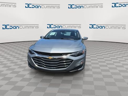 Used 2024 Chevrolet Malibu LT FWD image 4