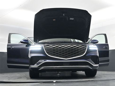 New 2026 Genesis GV70 2.5T Select image 24
