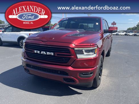Used 2023 RAM 1500 Laramie AWD/4WD image 5