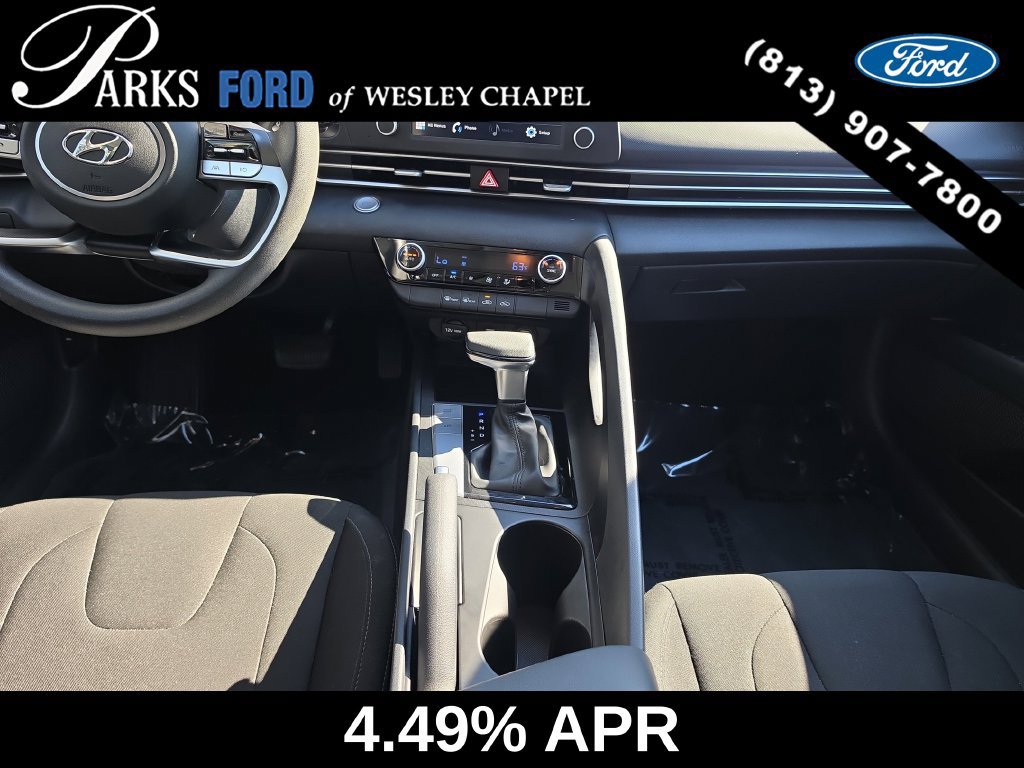 Used 2021 Hyundai Elantra SEL FWD image 13