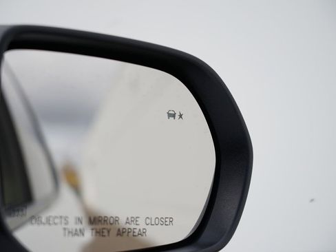 Certified 2025 GMC Acadia Elevation image 37