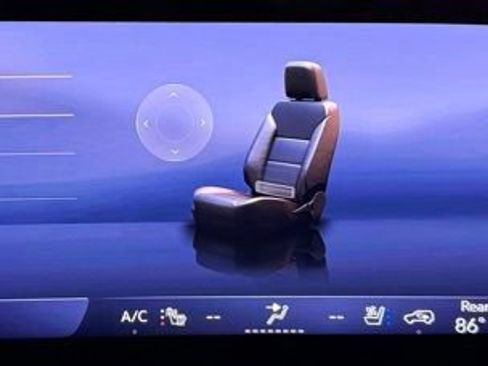 Used 2025 Buick Enclave Avenir w/ Super Cruise Package AWD/4WD image 42