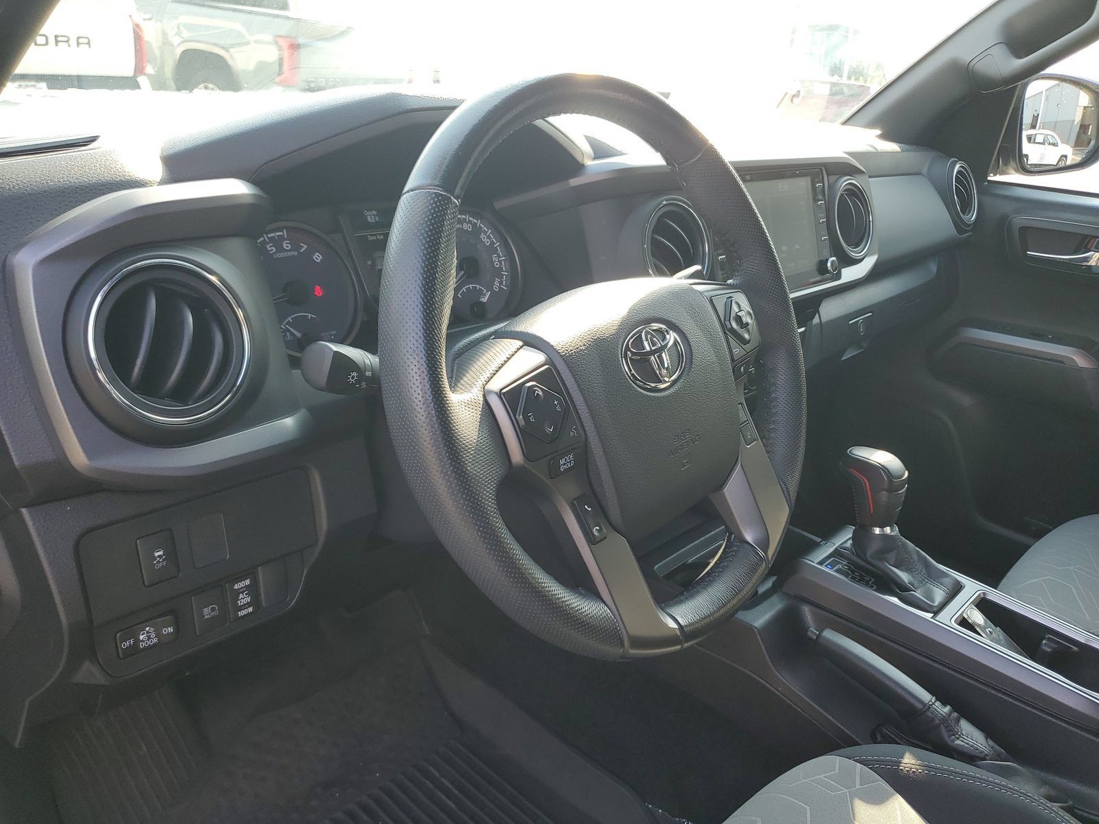 Certified 2023 Toyota Tacoma TRD Off-Road AWD/4WD image 18