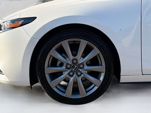 Used 2023 MAZDA MAZDA3 s image 39