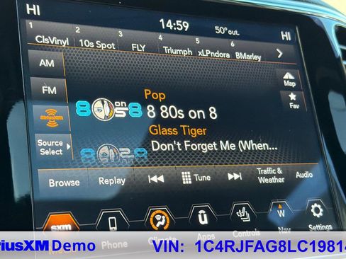 Used 2020 Jeep Grand Cherokee Altitude image 29