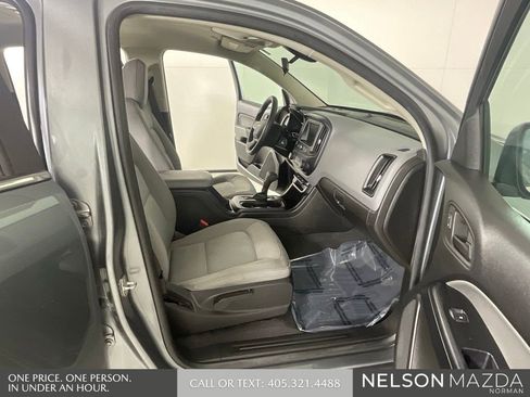Used 2019 Chevrolet Colorado W/T w/ WT Convenience Package RWD image 14