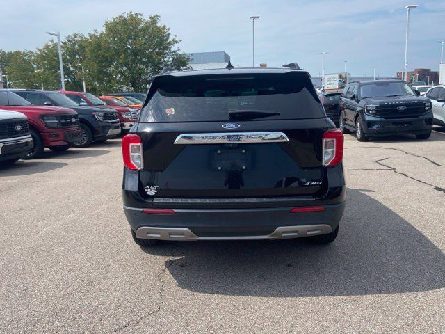 Used 2022 Ford Explorer XLT w/ Equipment Group 202A AWD/4WD image 6