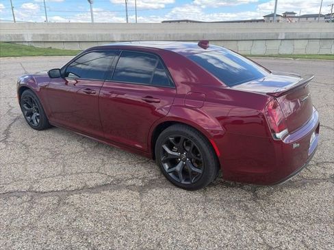 Used 2022 Chrysler 300 S w/ Comfort Group RWD image 4