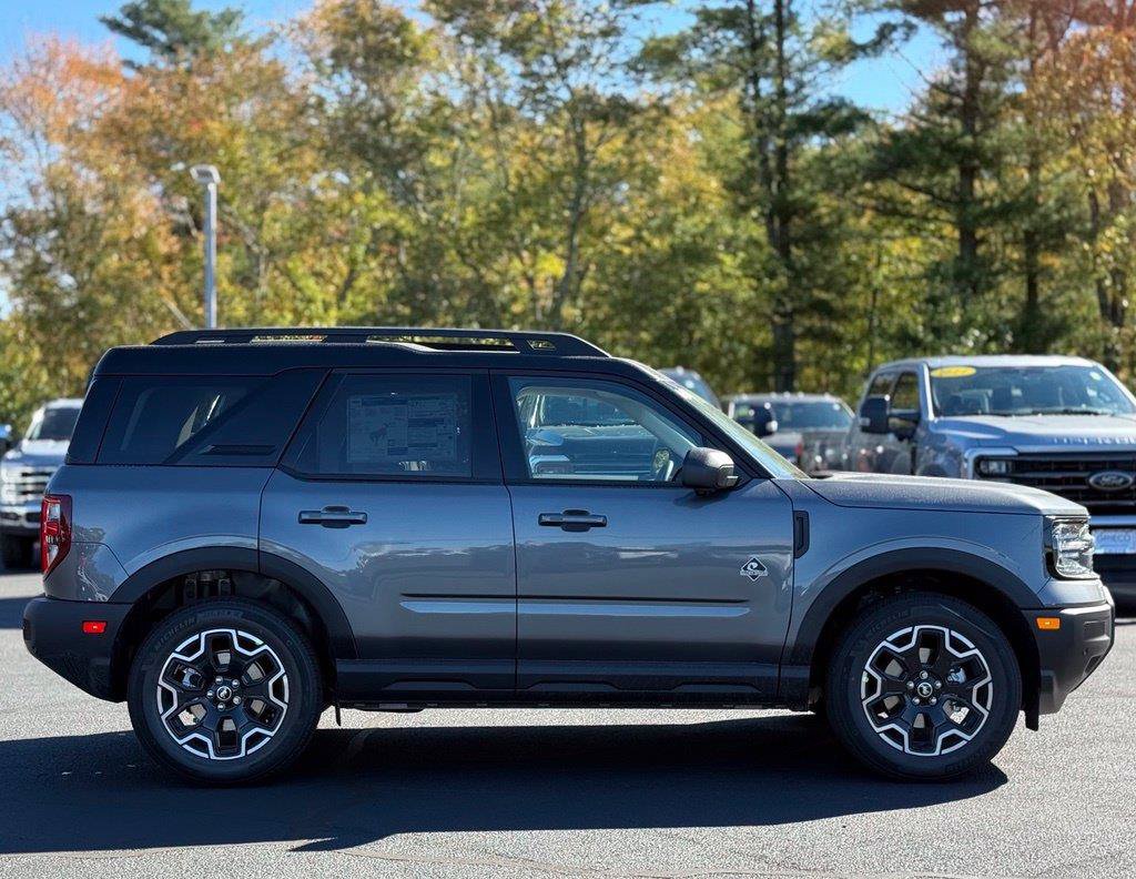 New 2026 Ford Bronco Sport Outer Banks w/ Outer Banks Tech Package+ AWD/4WD image 3